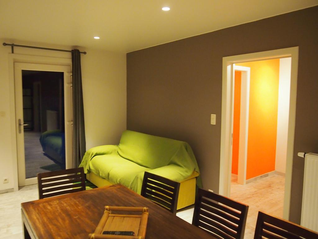 Archipel Holiday Cottage Ellezelles Ruang foto